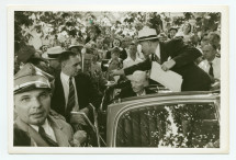 Reportage photographique réalisé à l'occasion du dernier discours prononcé par Paderewski à Oak Ridge (New Jersey), le 22 juin 1941, devant des vétérans polonais de la Première Guerre mondiale