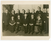 Reportage photographique réalisé à Milwaukee (Wisconsin) en 1923 lors de la remise de décorations à des Polonais d'Amérique (civiles et militaires) qui se sont distingués durant la Grande Guerre